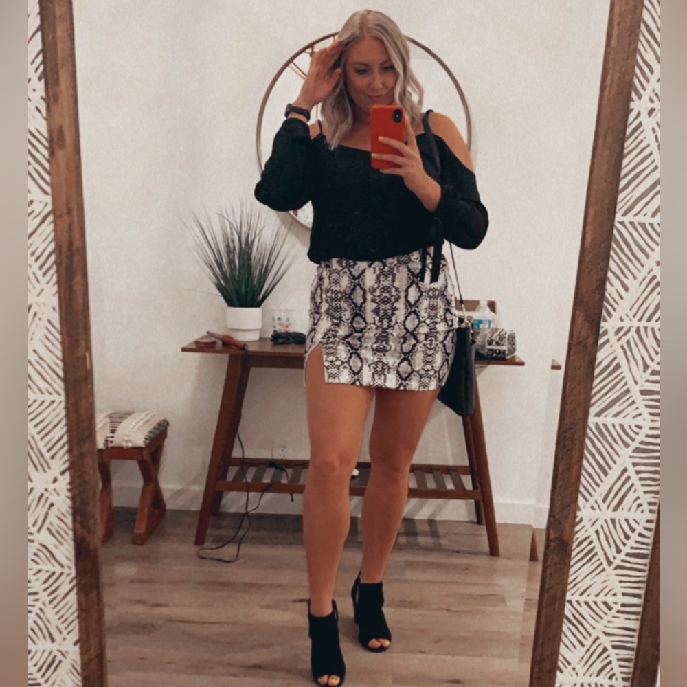 Snake Skin Print Skirt